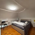 Universal House * Скафати