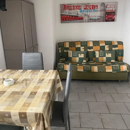 Universal House דירה *