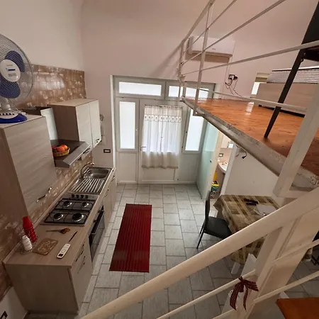 דירה Universal House סקפאטי