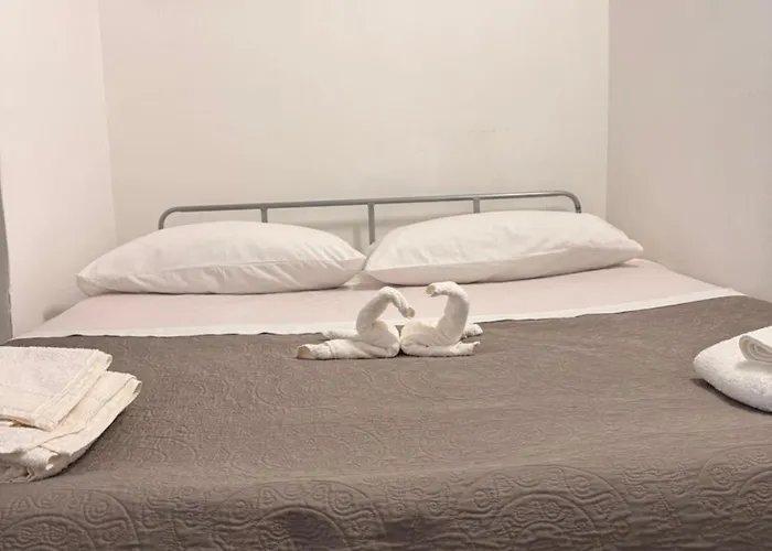 Universal House * Scafati
